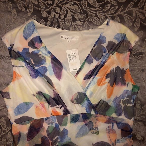 Cleo Dress - Picture 2 of 4